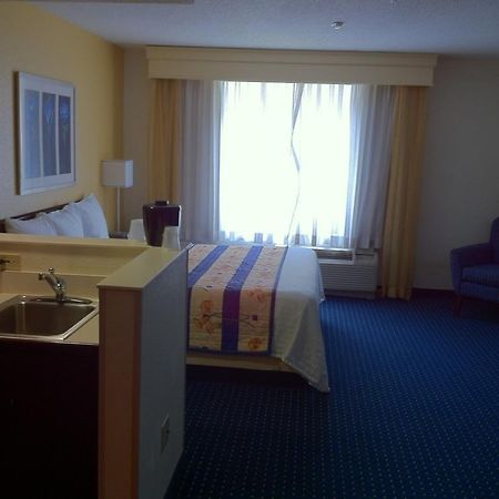 Studios And Suites 4 Less - Gum Road Chesapeake Quarto foto